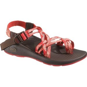 Chaco ZX/2 Yampa Sandal - Women's 6. Aztec Print. Orange. Waterproof sandals